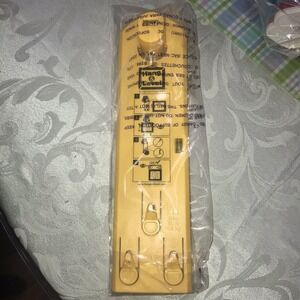 Hang & and Level Picture Hanging Tool AS SEEN ON TV Under The Roof Decorating